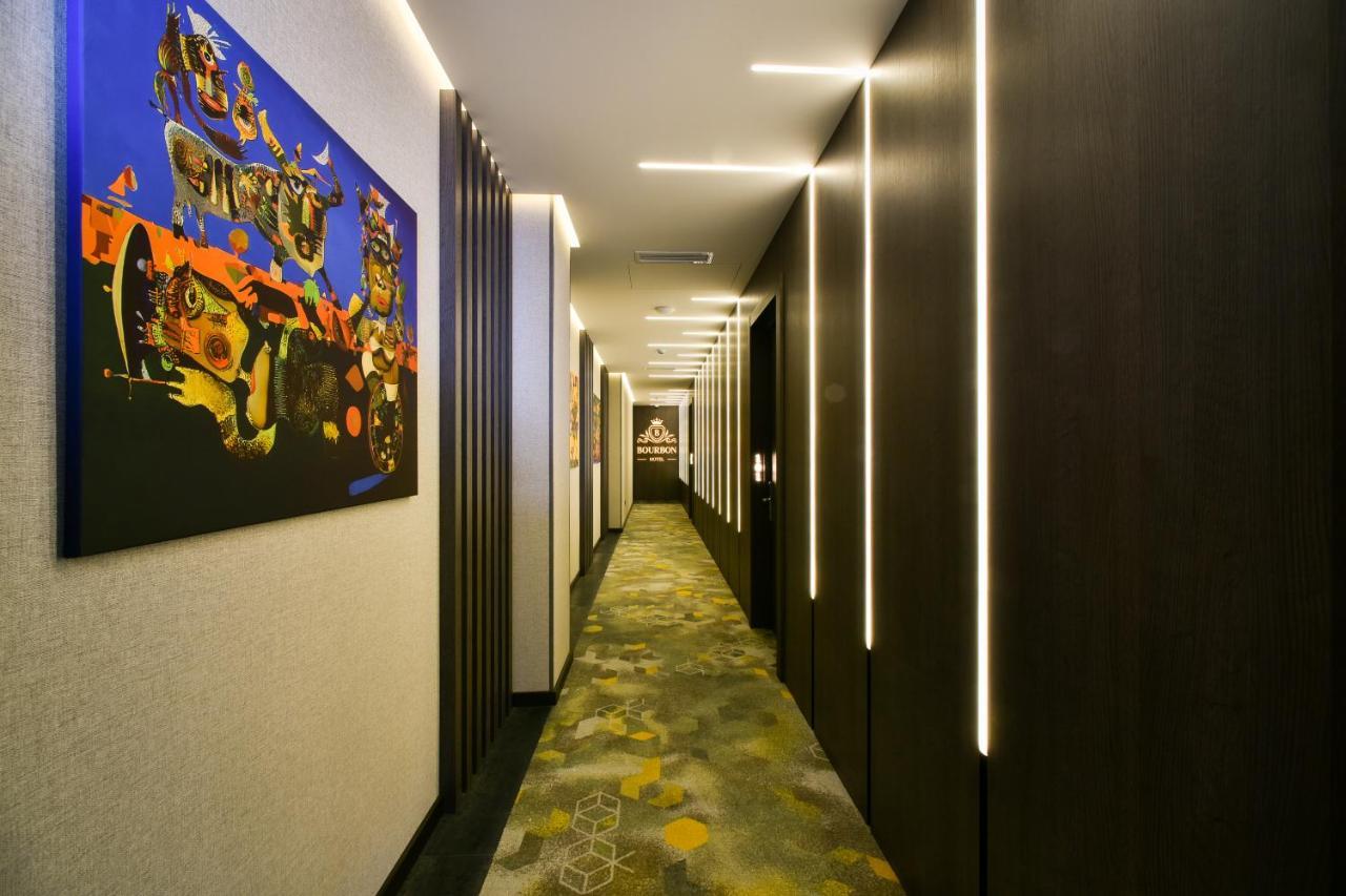 Bourbon Boutique Hotel Ереван Экстерьер фото