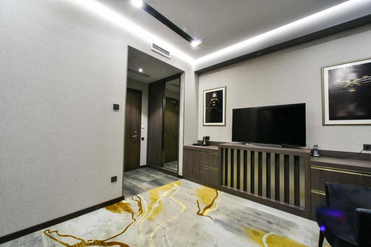 Bourbon Boutique Hotel Ереван Экстерьер фото