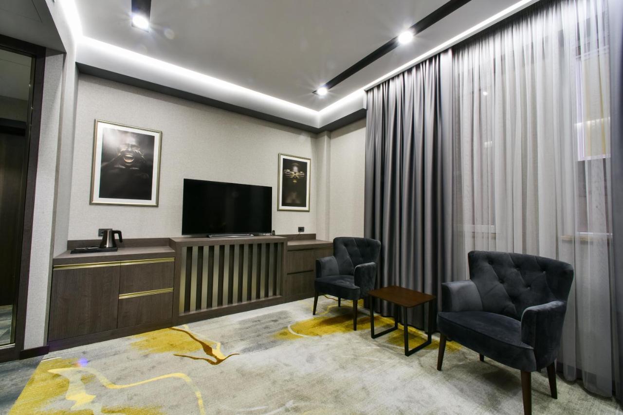 Bourbon Boutique Hotel Ереван Экстерьер фото
