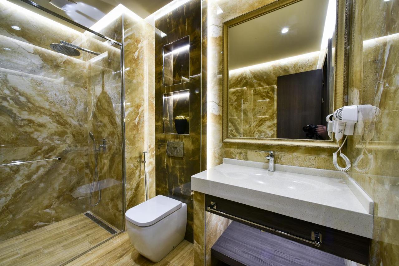 Bourbon Boutique Hotel Ереван Экстерьер фото