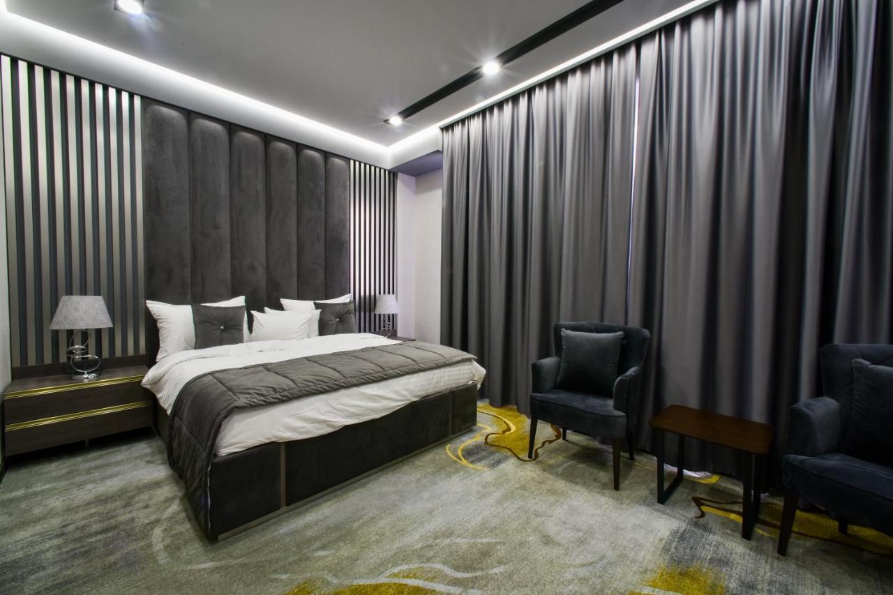 Bourbon Boutique Hotel Ереван Экстерьер фото
