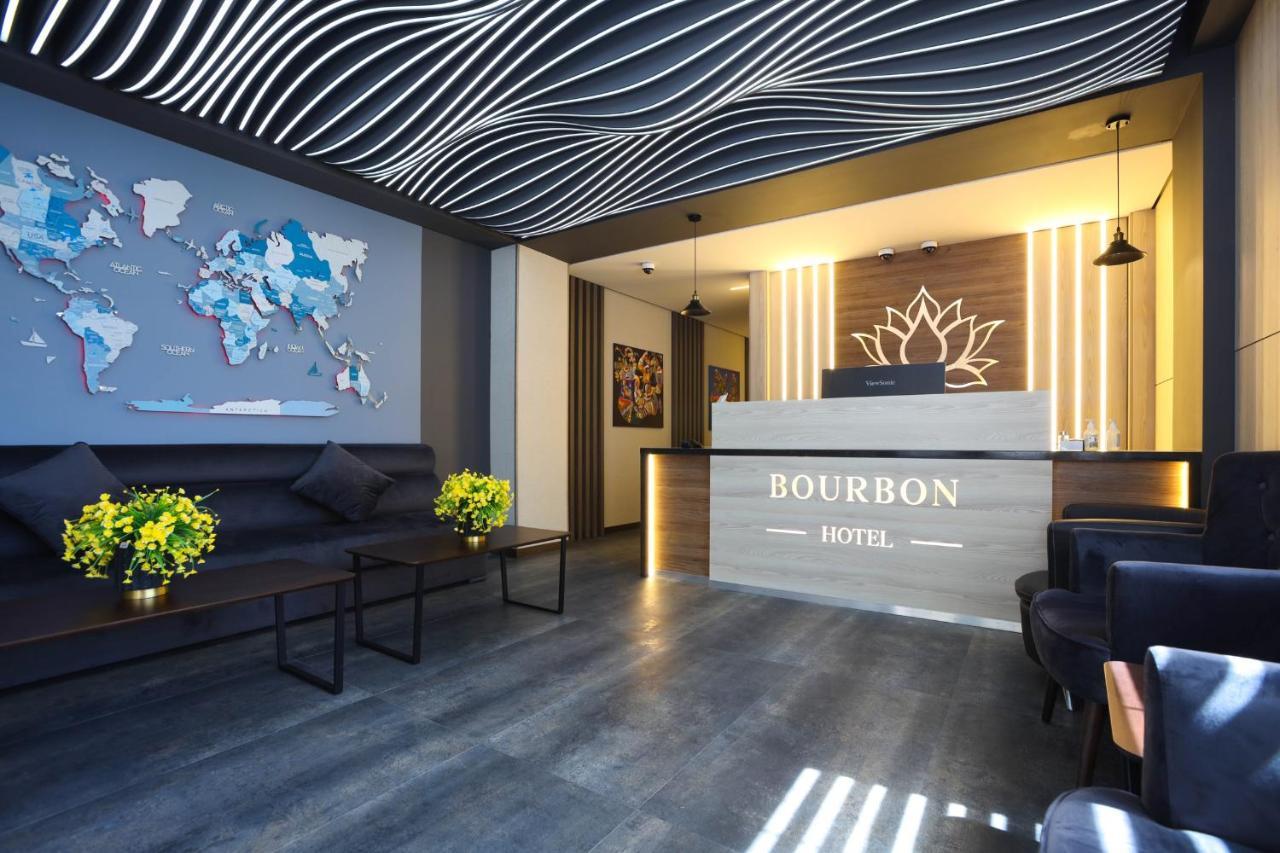 Bourbon Boutique Hotel Ереван Экстерьер фото