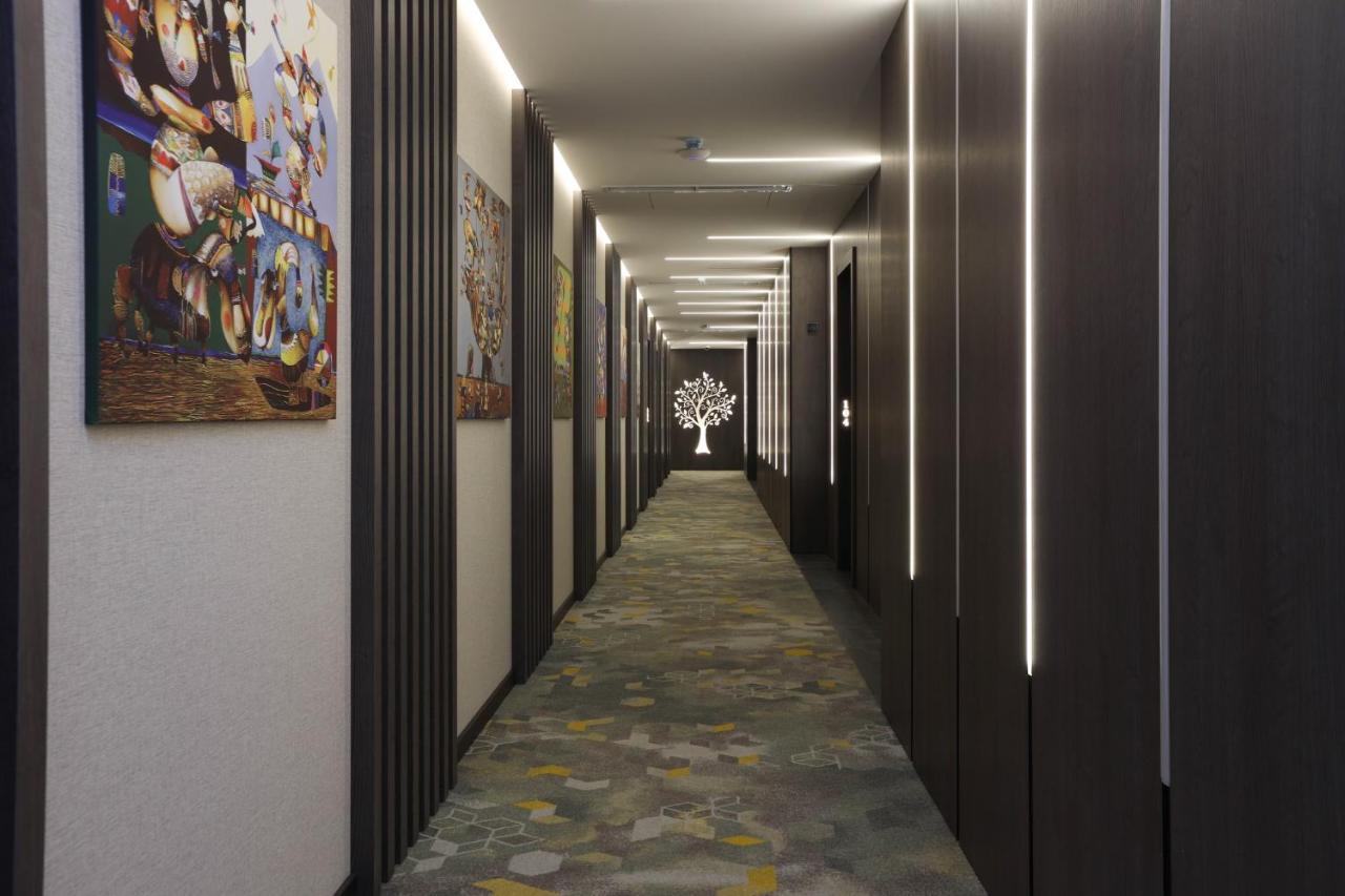 Bourbon Boutique Hotel Ереван Экстерьер фото